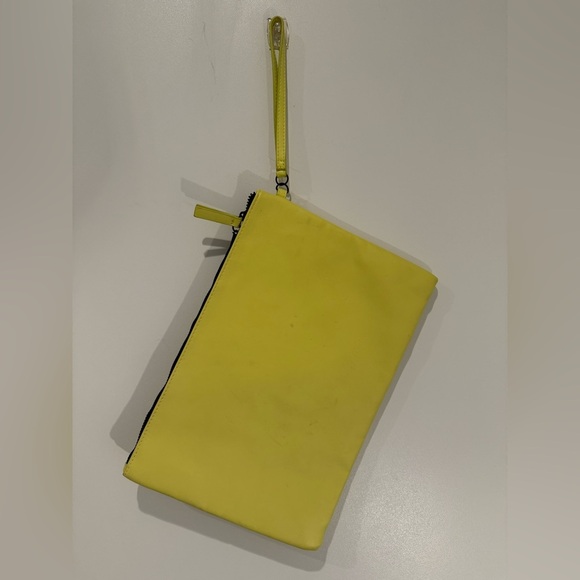 Victorias Secret Bright Yellow Studded Wallet Wristlet Striped Pattern Inside - Picture 3 of 4